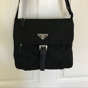 prada vela nero